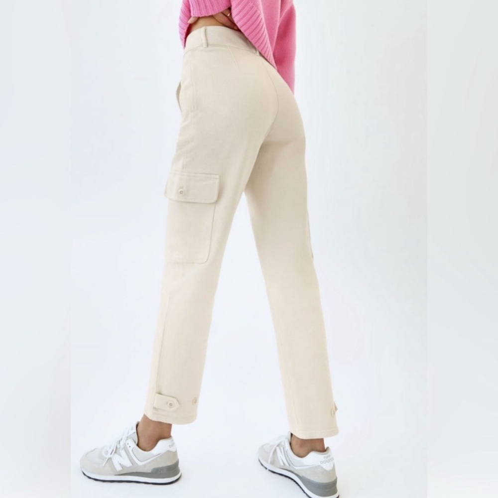 Wilfred Free Modern Cargo pants beige